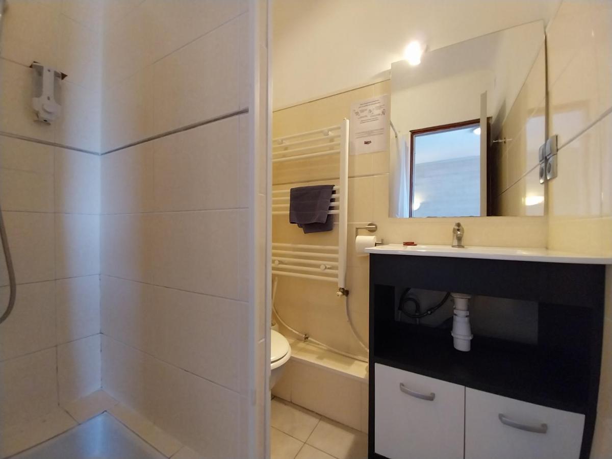 Hotel L'Oustalet Font-Romeu-Odeillo-Via Bagian luar foto